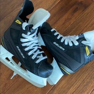 Hockey Skates 3R